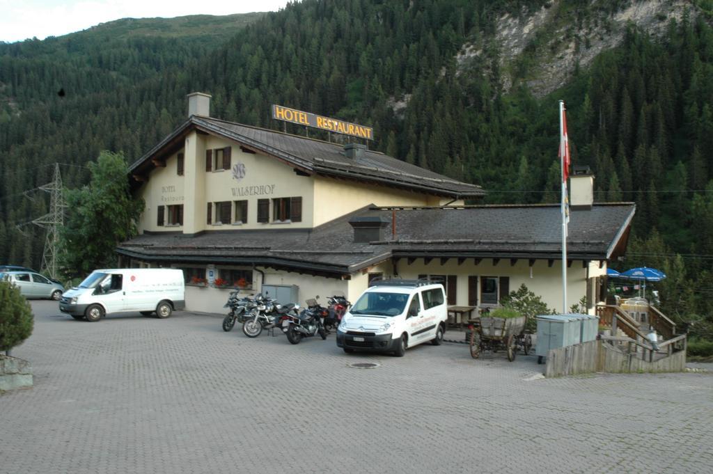 Hotel Restaurant Walserhof Medels Im Rheinwald Exterior photo